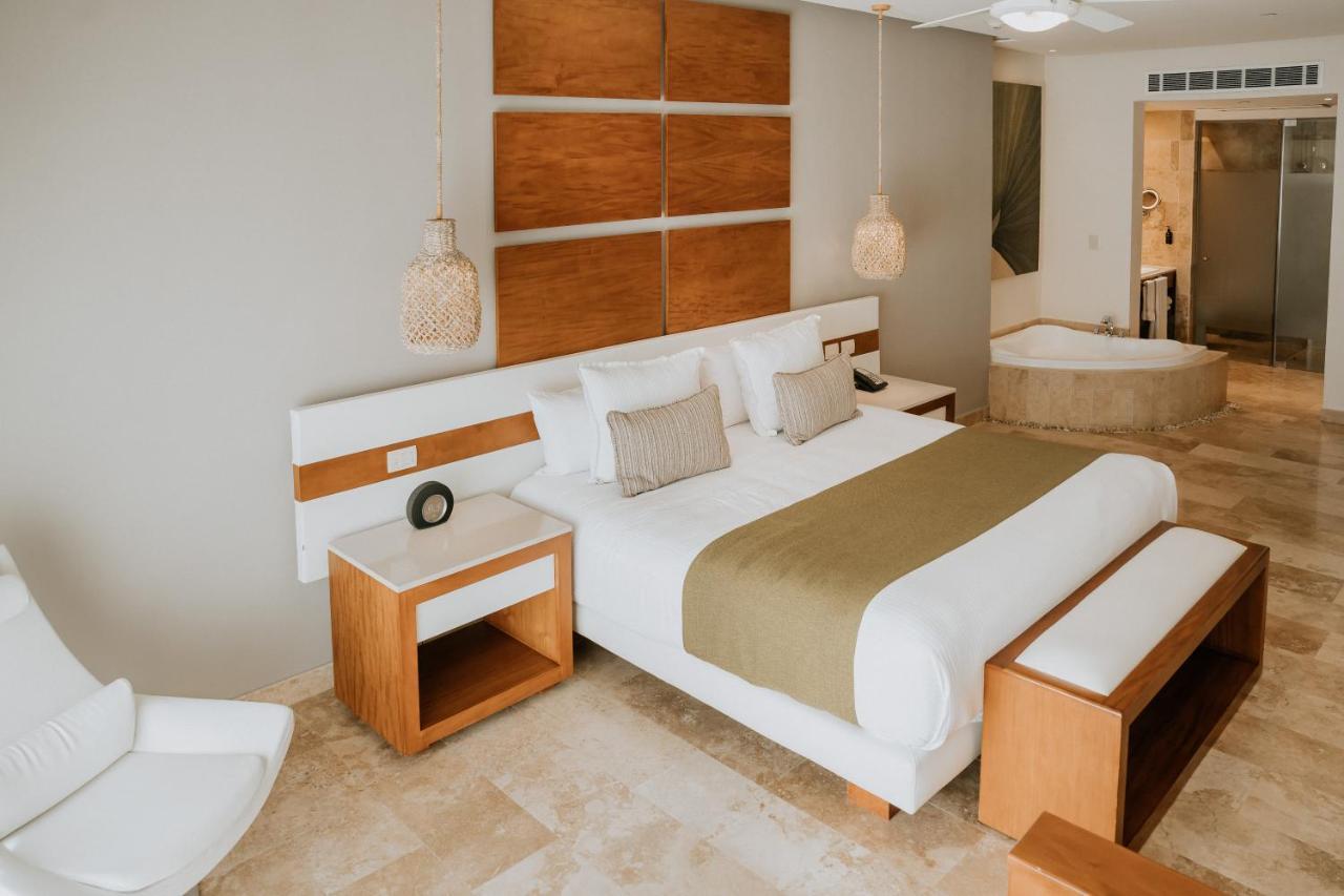 Luxurious Master Suite