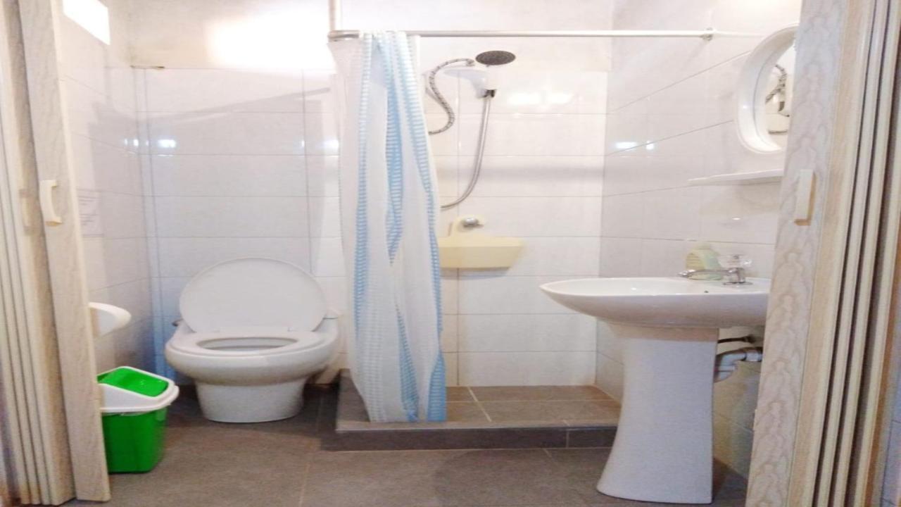 Double Room Private Bathroom