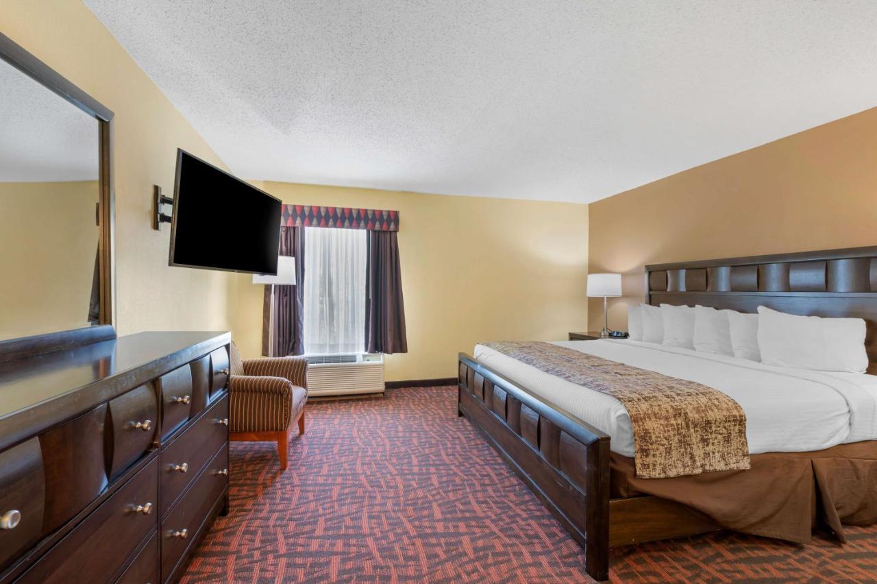 King Suite with Sofa Bed - Non-Smoking