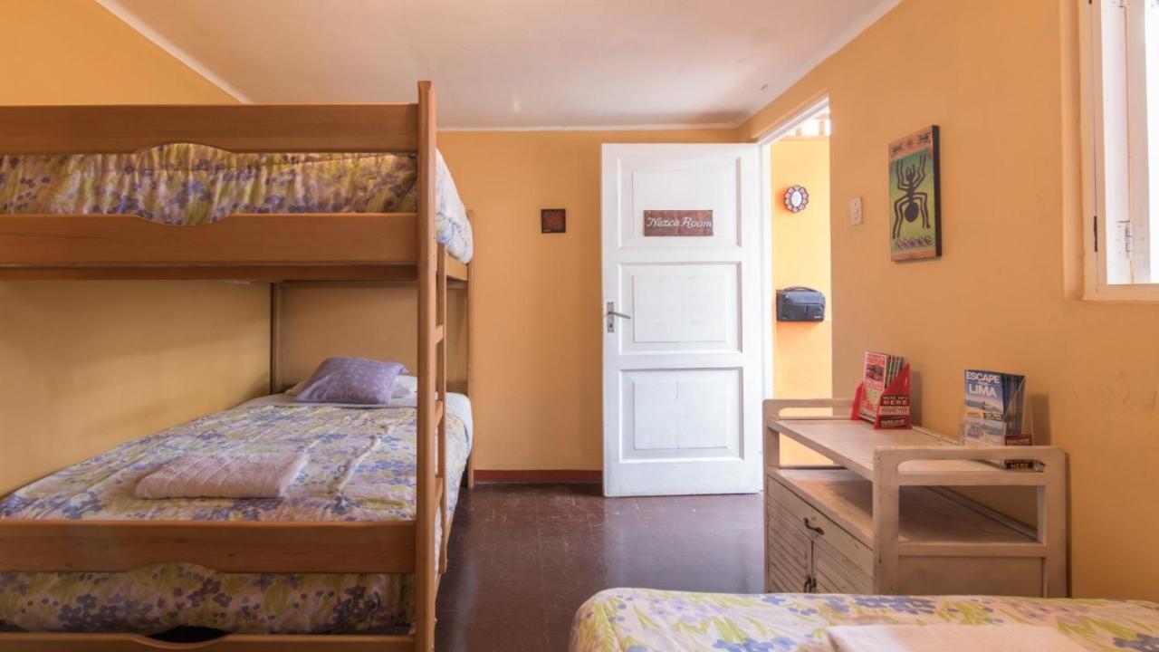 Single Bed Mixed Dormitory Room
