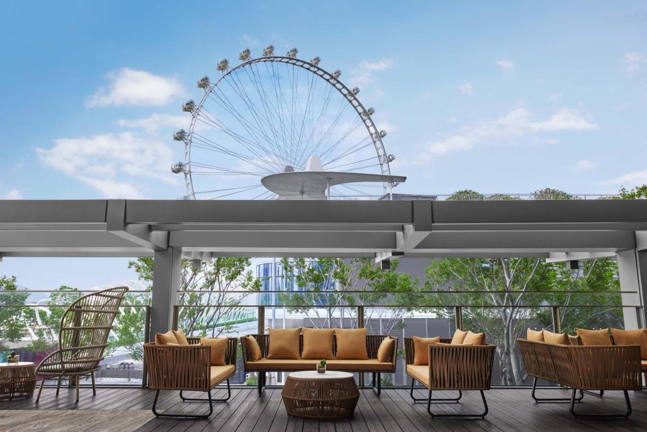 King Suite with Ferris View and Club Lounge Access - Glory Tower