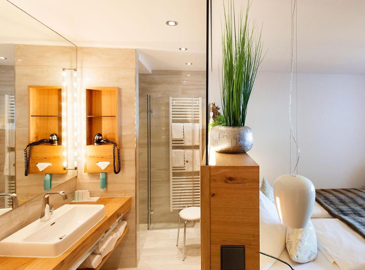 Junior Suite mit Balkon und Meerblick