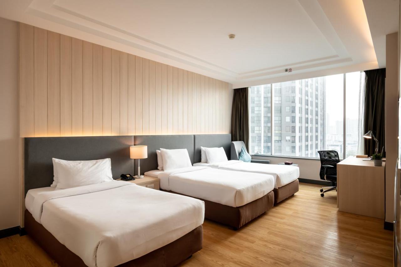Triple Room,1319528707:JPEG