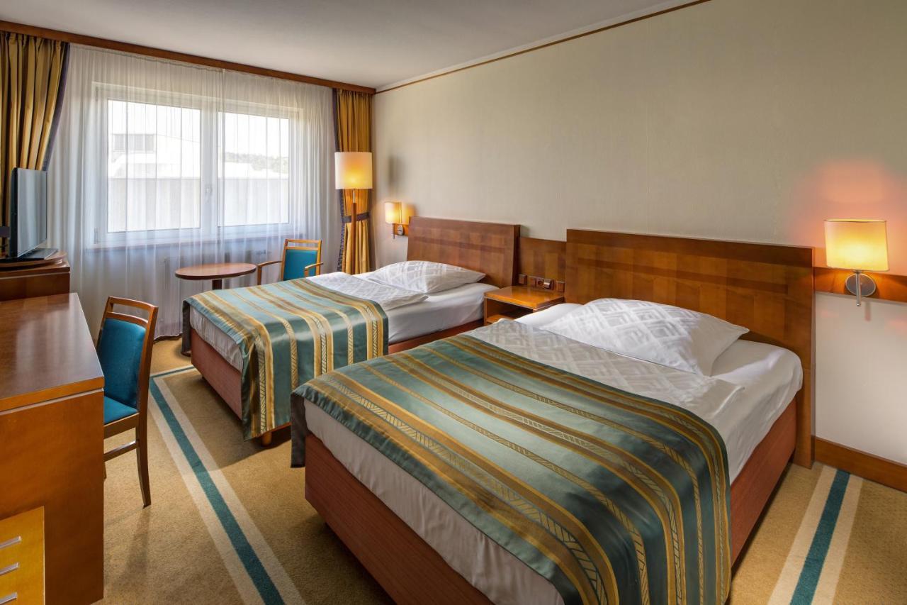 Standard Twin Room,1646334747:JPEG