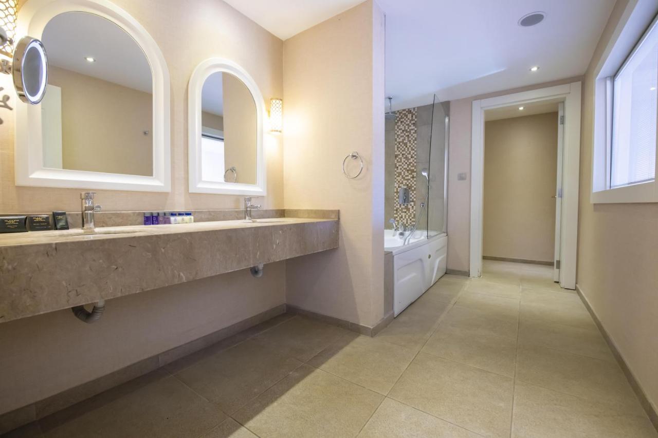 Deluxe Süit - Spa Küvetli