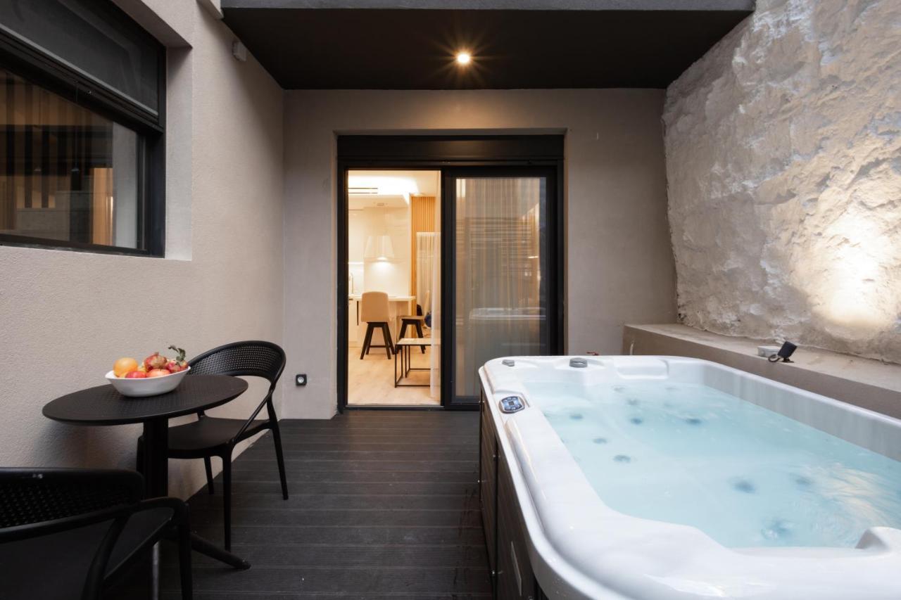 Junior Suite Jacuzzi,1330389065:JPEG
