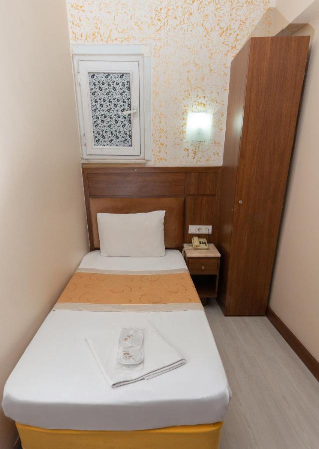 Small Single Room