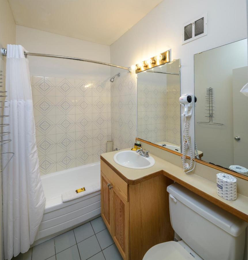 Studio with Two Double Beds