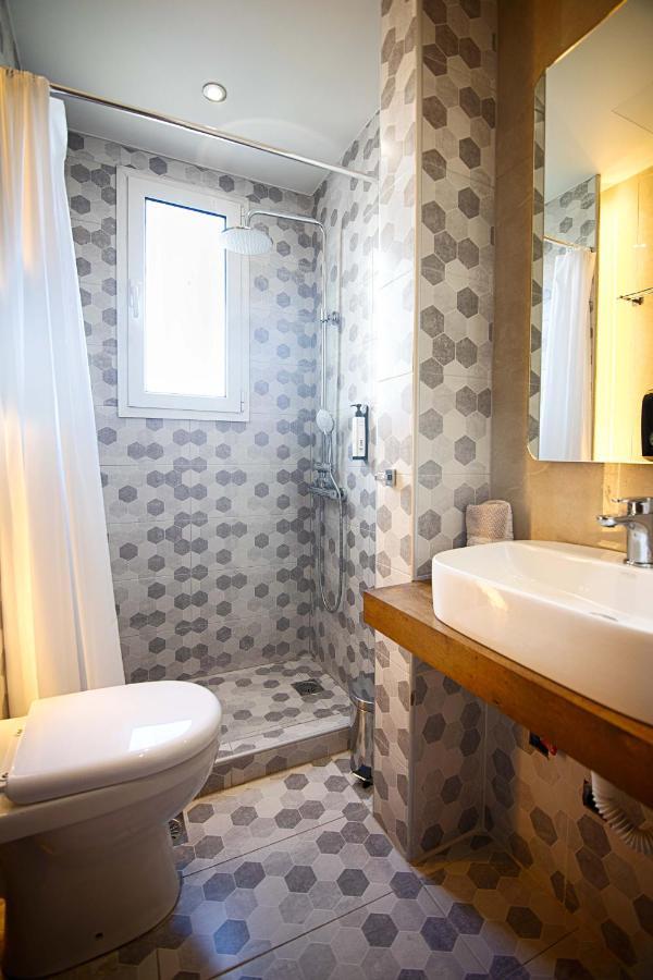 Standard Double or Twin Room,1322517370:JPEG