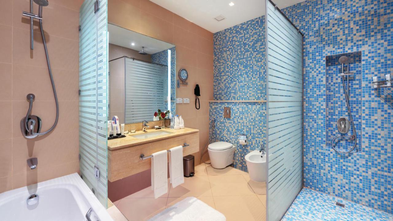Executive Plus Room Twin Beds -Sea View