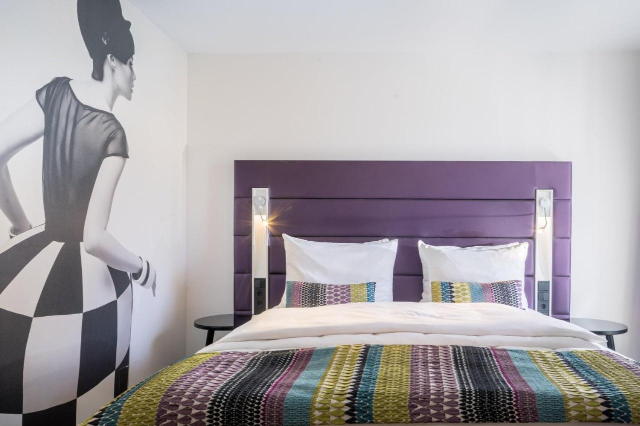 Premium Room,1279963393:JPEG
