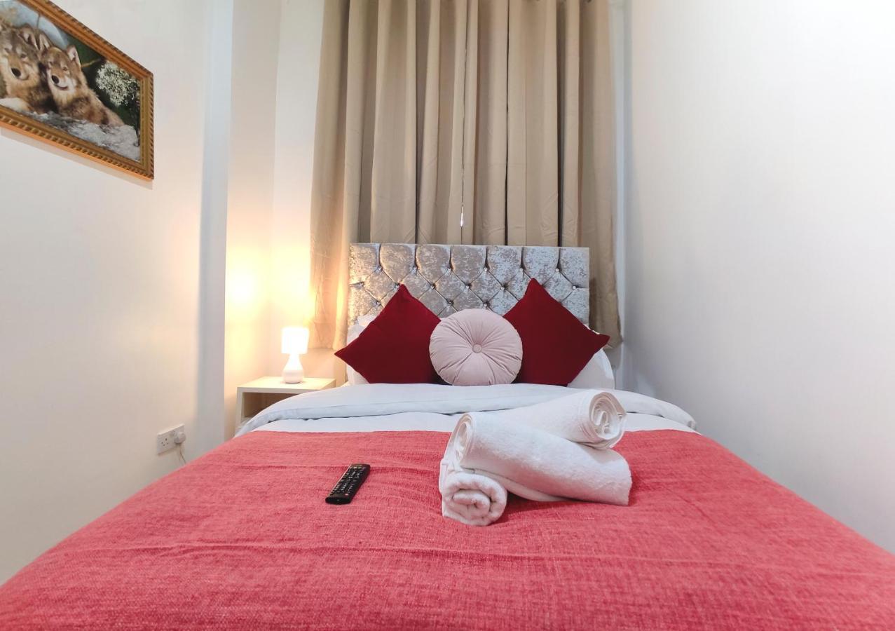 Double Room,1319118754:JPEG