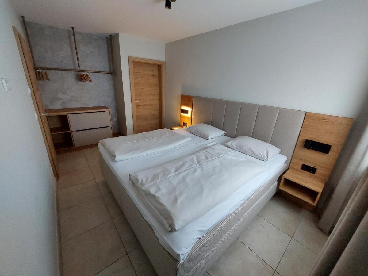 Suite with Balcony and with Free Tauern Spa Entry