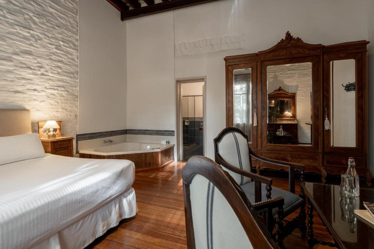 Suite Deluxe con jacuzzi