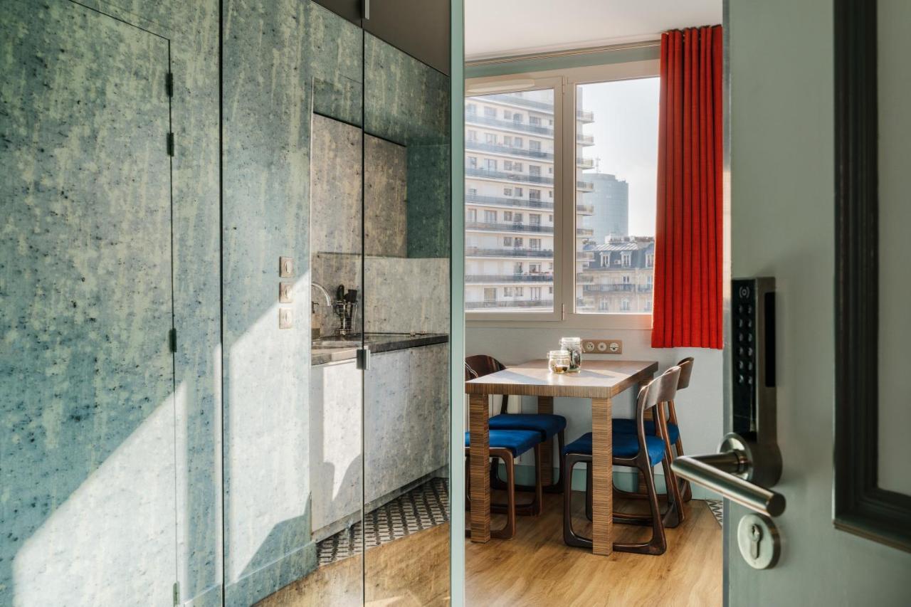 Cosy One-Bedroom Apartment Courtyard View