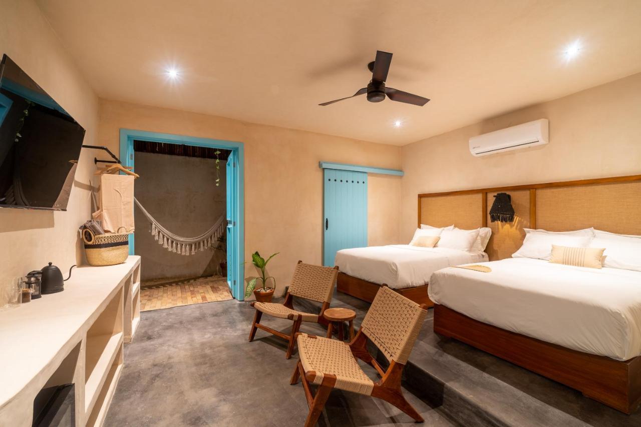 Standard Double Suite,1325997241:JPEG