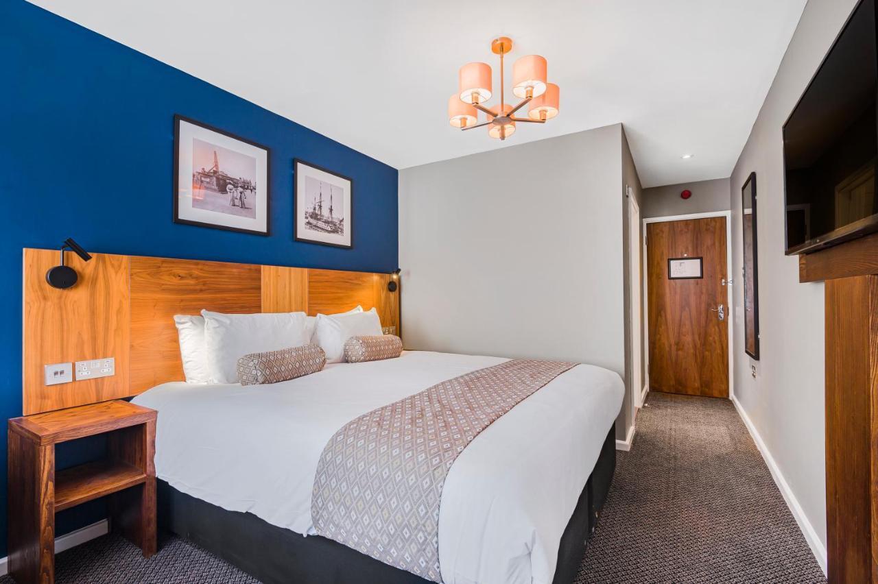 Double Room,1326167716:JPEG
