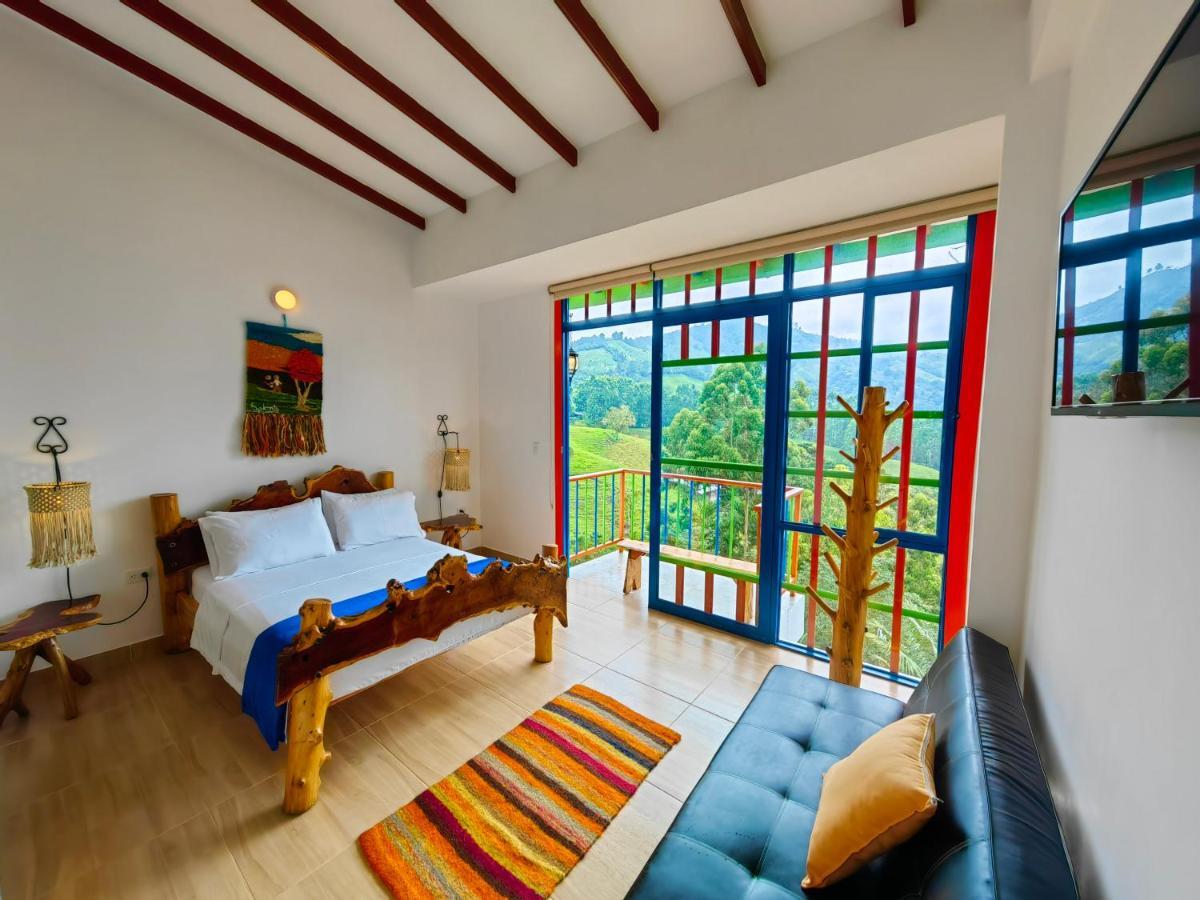 Habitación Doble con vistas a la montaña