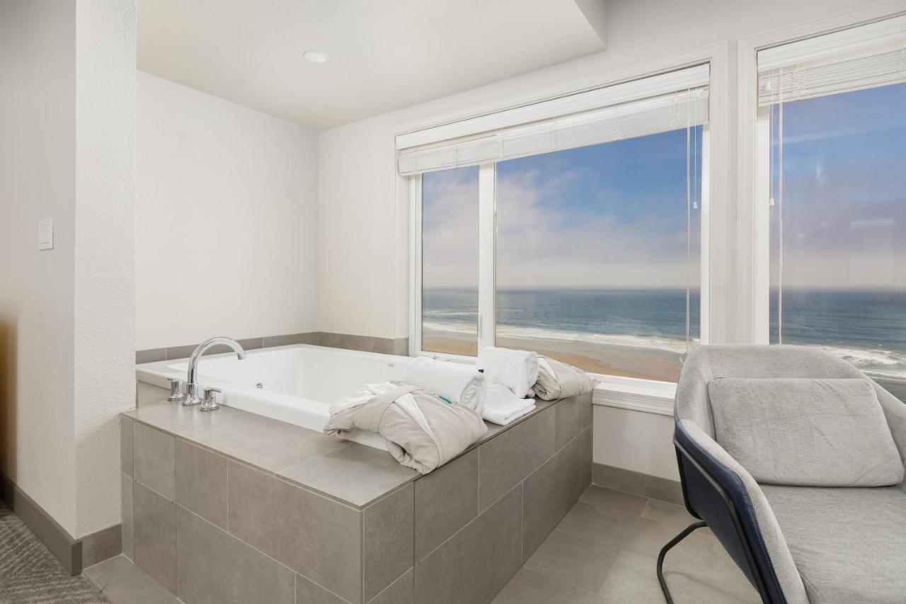 King Suite with Spa Bath