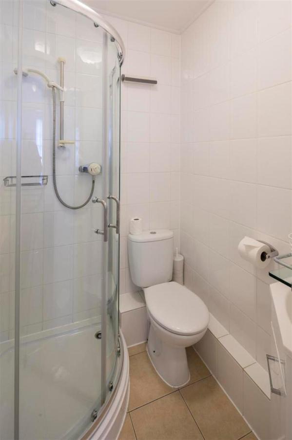 Chambre Double avec Salle de Bains Privative
