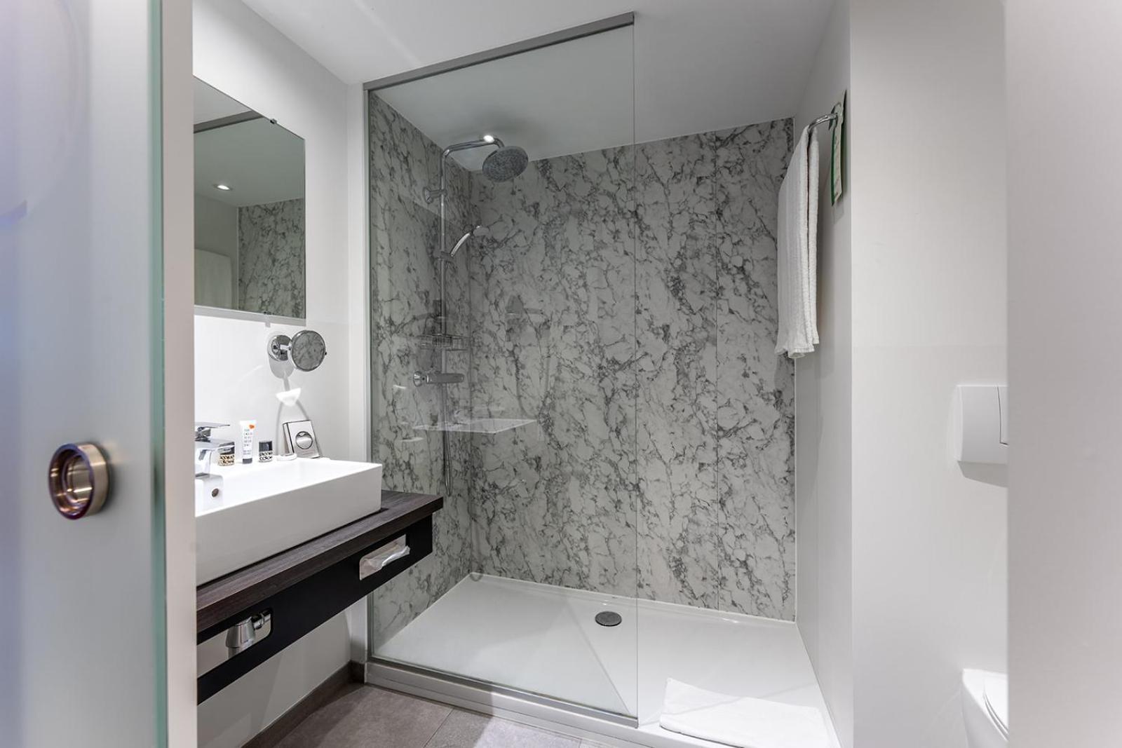 Comfort Twin Room