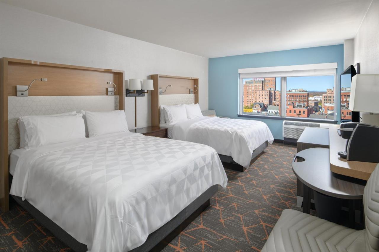 Standard Room with Two Queen Beds