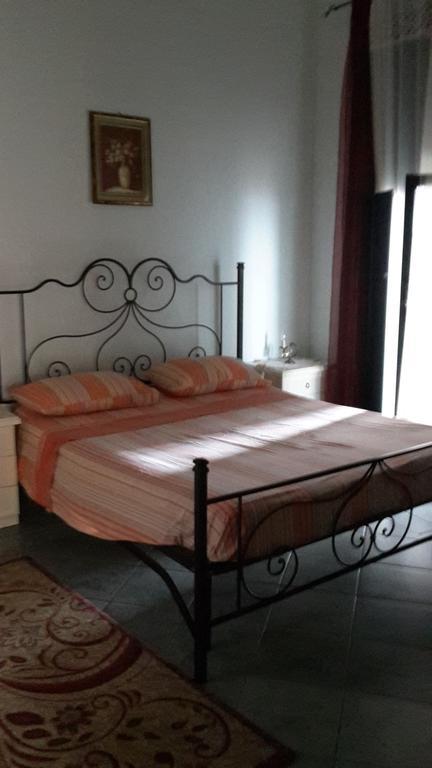 Double Room with Private External Bathroom