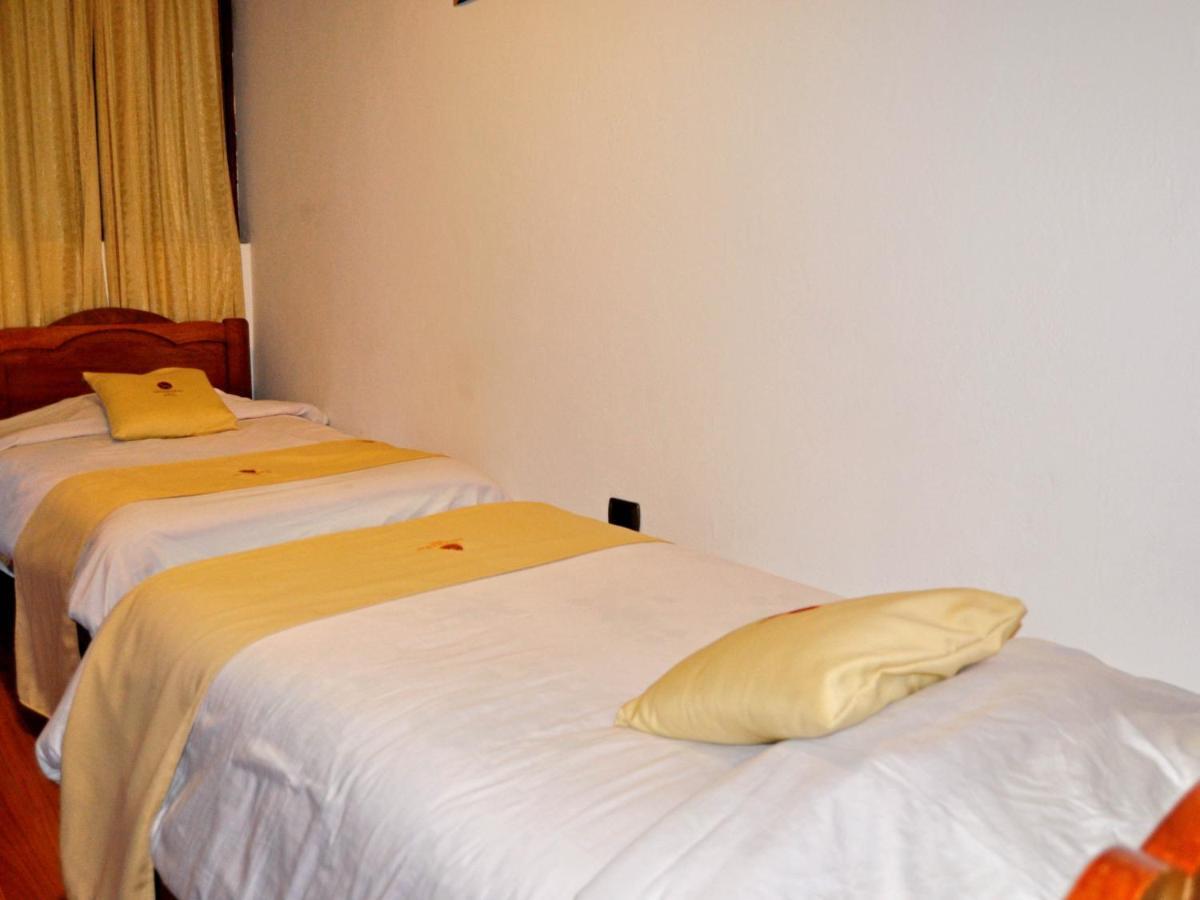 Twin Room,1328907032:JPEG