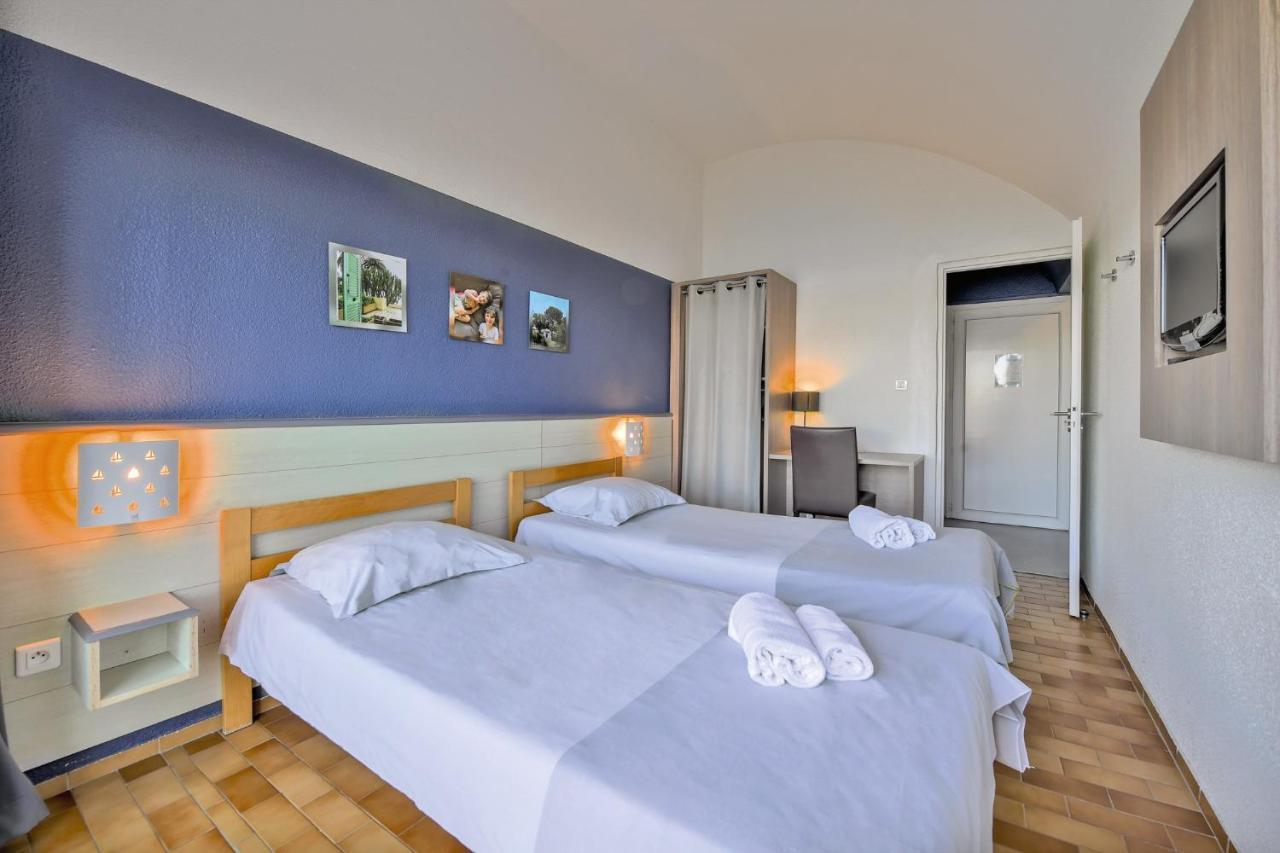 Two-Bedroom Apartment,1329949694:JPEG