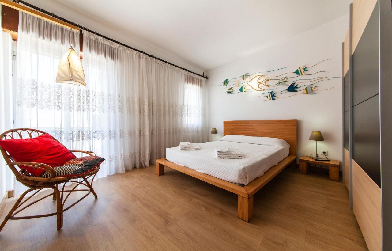 Quarto Duplo com Casa de Banho Partilhada