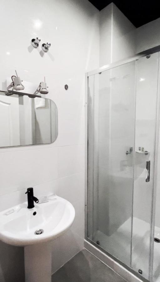 Doppelzimmer mit Balkon