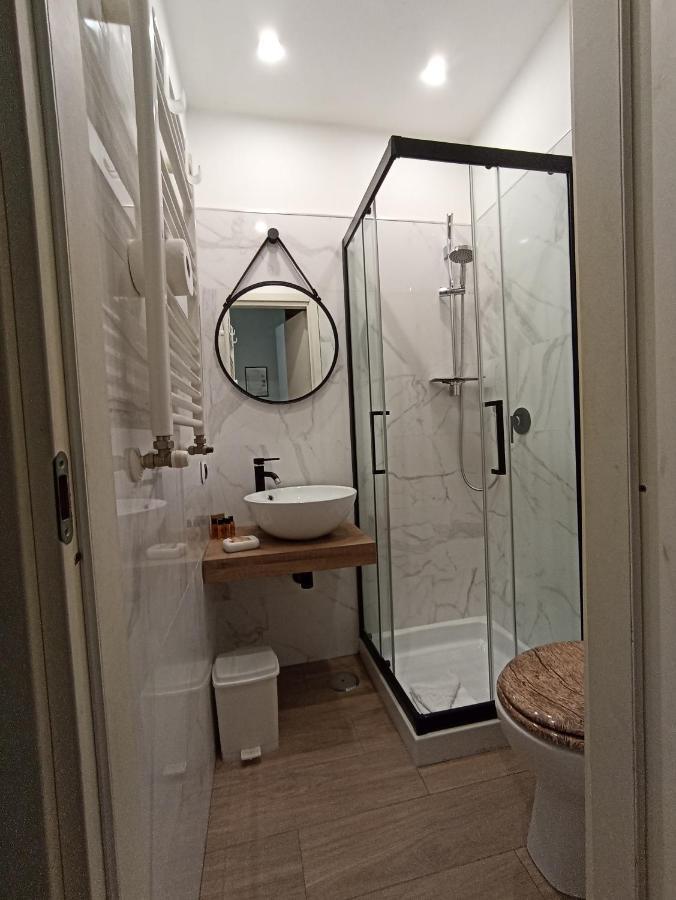 Habitación Triple Confort con ducha