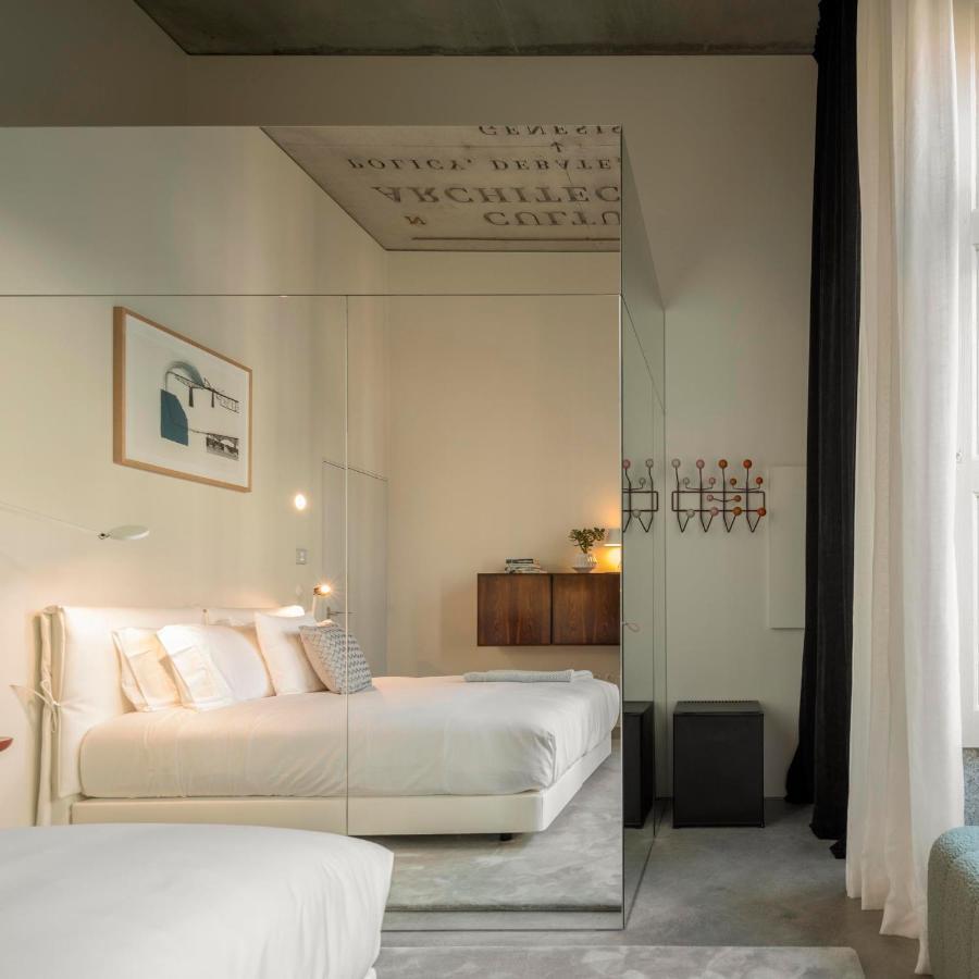 Deluxe Double or Twin Room with City View,1332653333:JPEG