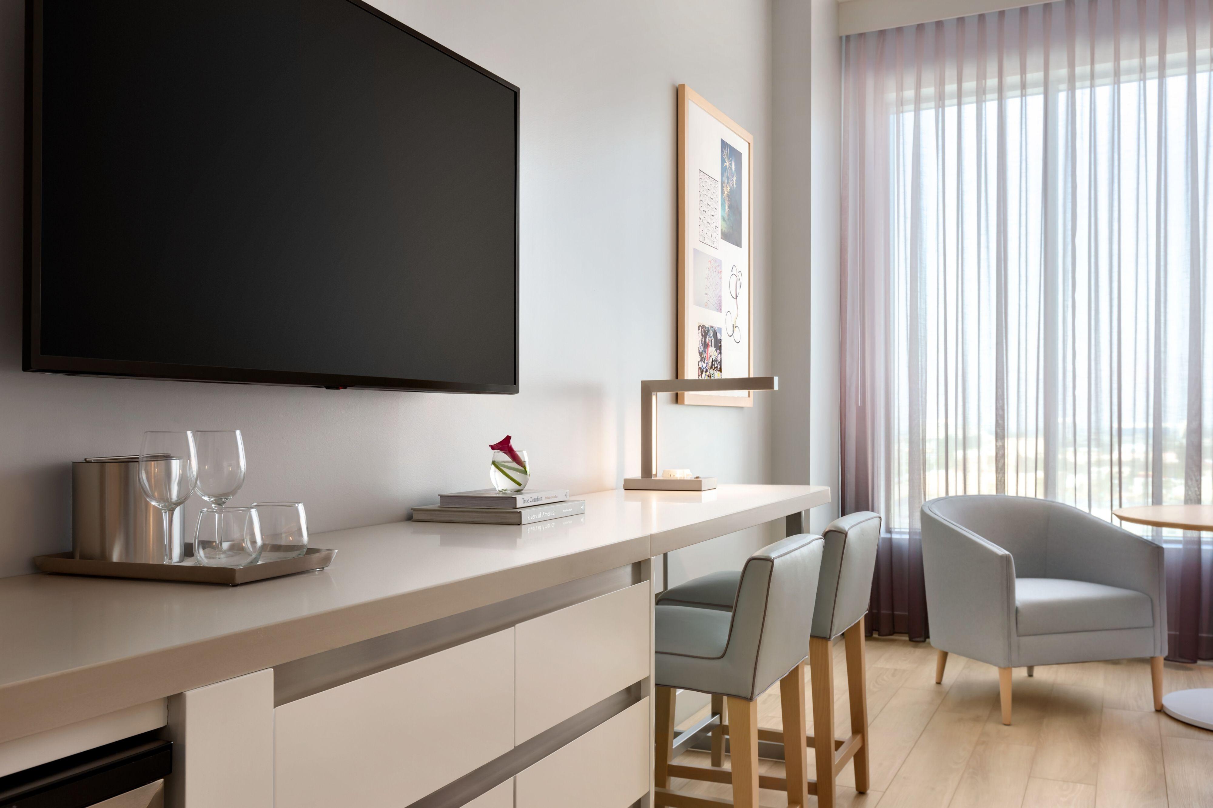 Quarto Queen com 2 Camas Queen-size, Camas em Beliche e Vista do Parque