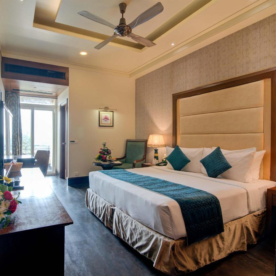 Executive Premier Room