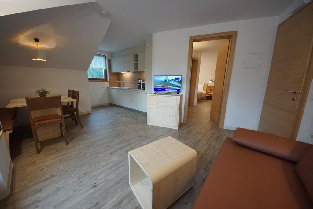 Superior One-Bedroom Apartment