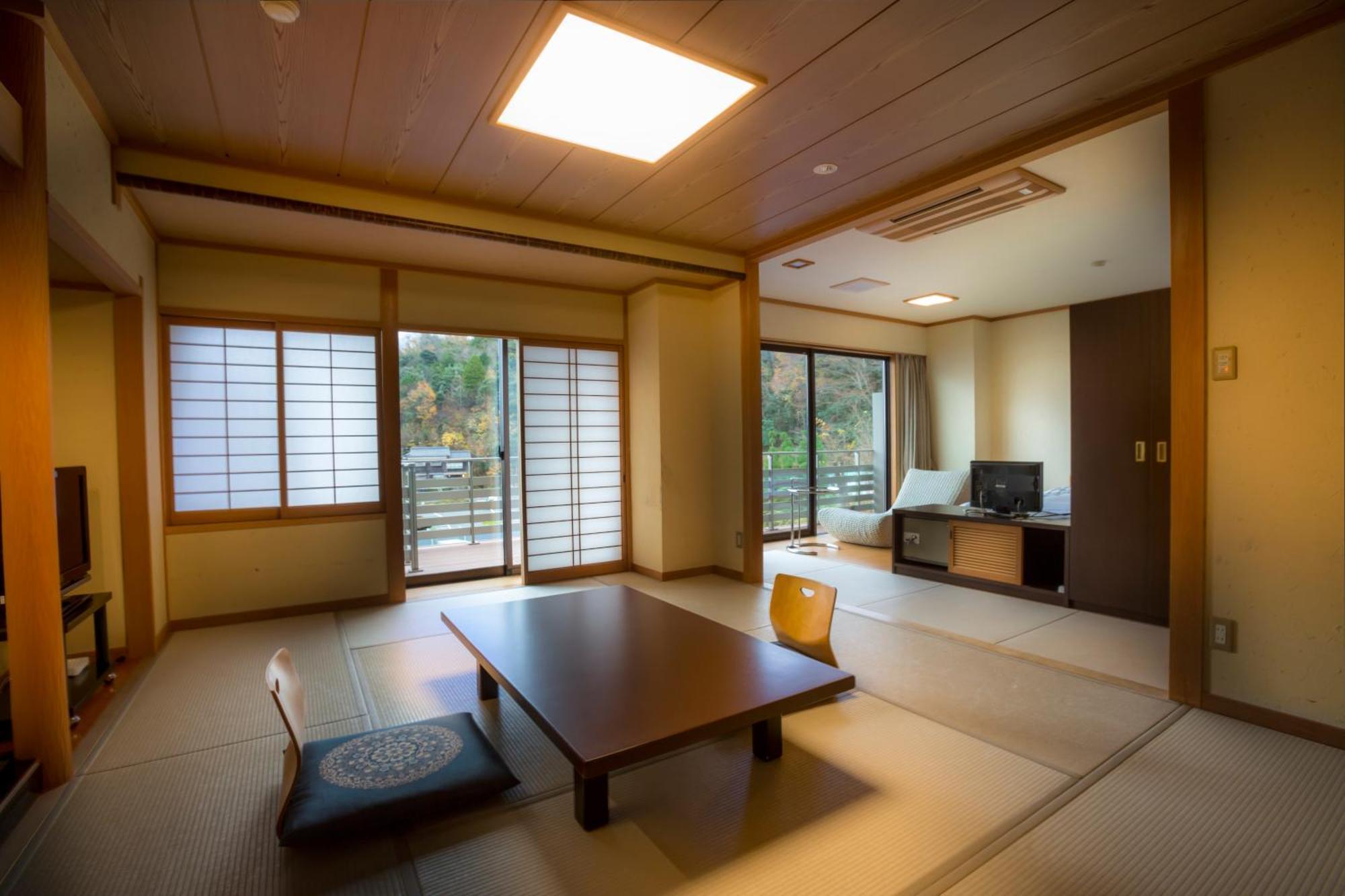 Standard Twin Room Sea View