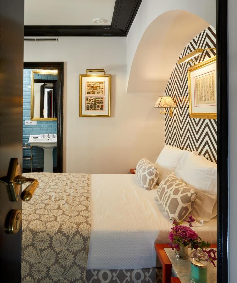 Small Double Room,1326150100:JPEG