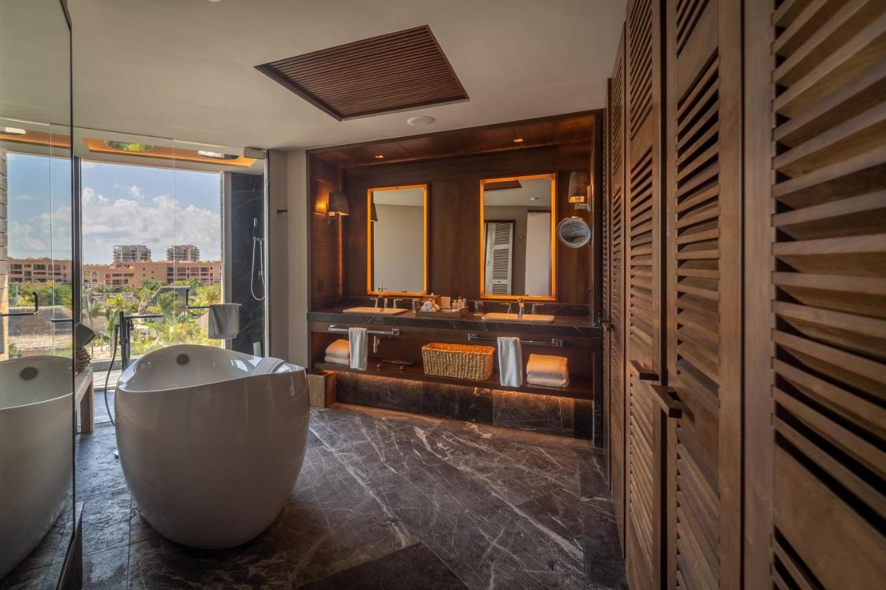 Panoramic Suite Ocean Front