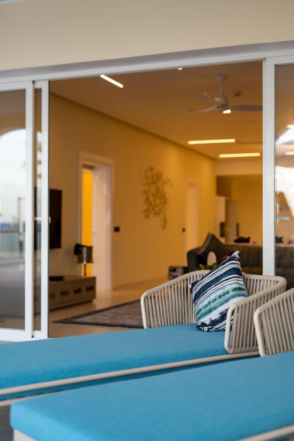 Suite Exécutive Lit King-Size avec Piscine Privée - Vue sur Océan