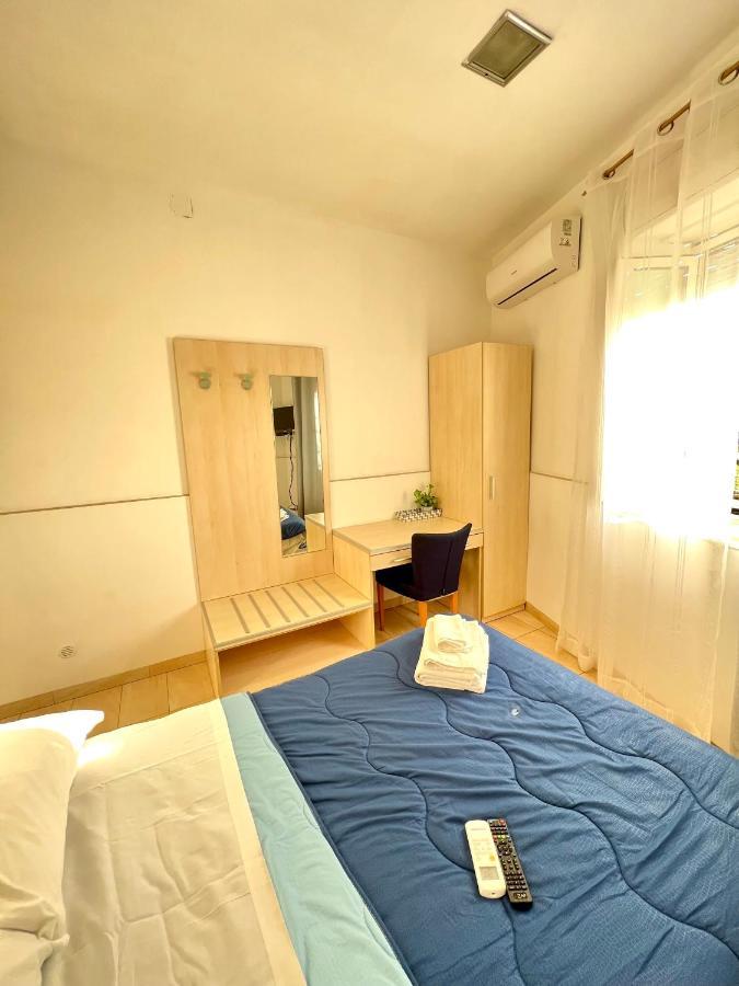 Chambre Simple Deluxe