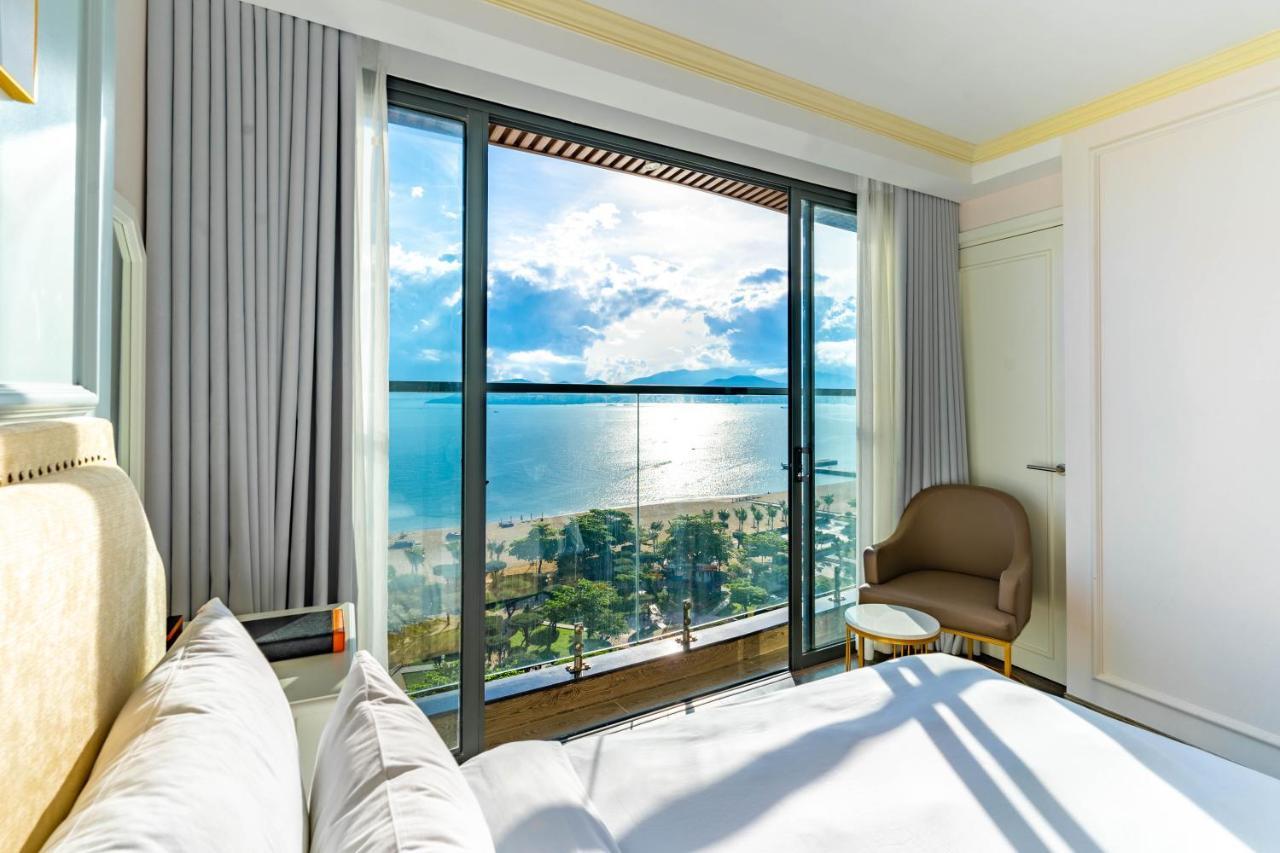 Deluxe Family Room Ocean View