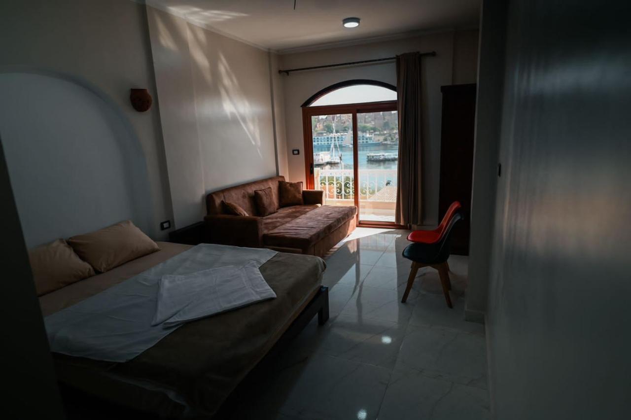 Double Room with Balcony and Sea View
