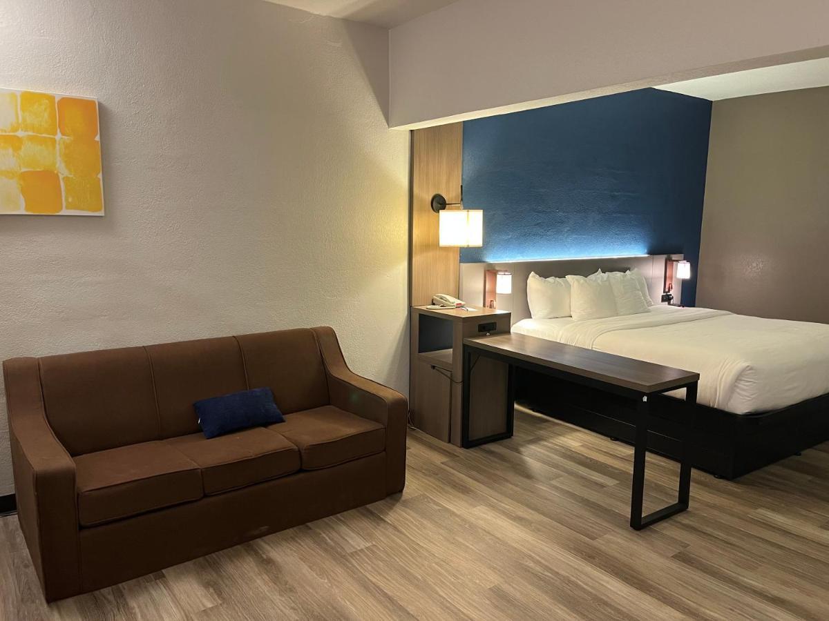 Suite met Kingsize Bed - Geschikt voor Gasten met een Lichamelijke Beperking - Rookvrij