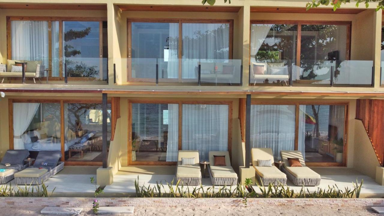 Beachfront Deluxe Terrace,1357047401:JPEG