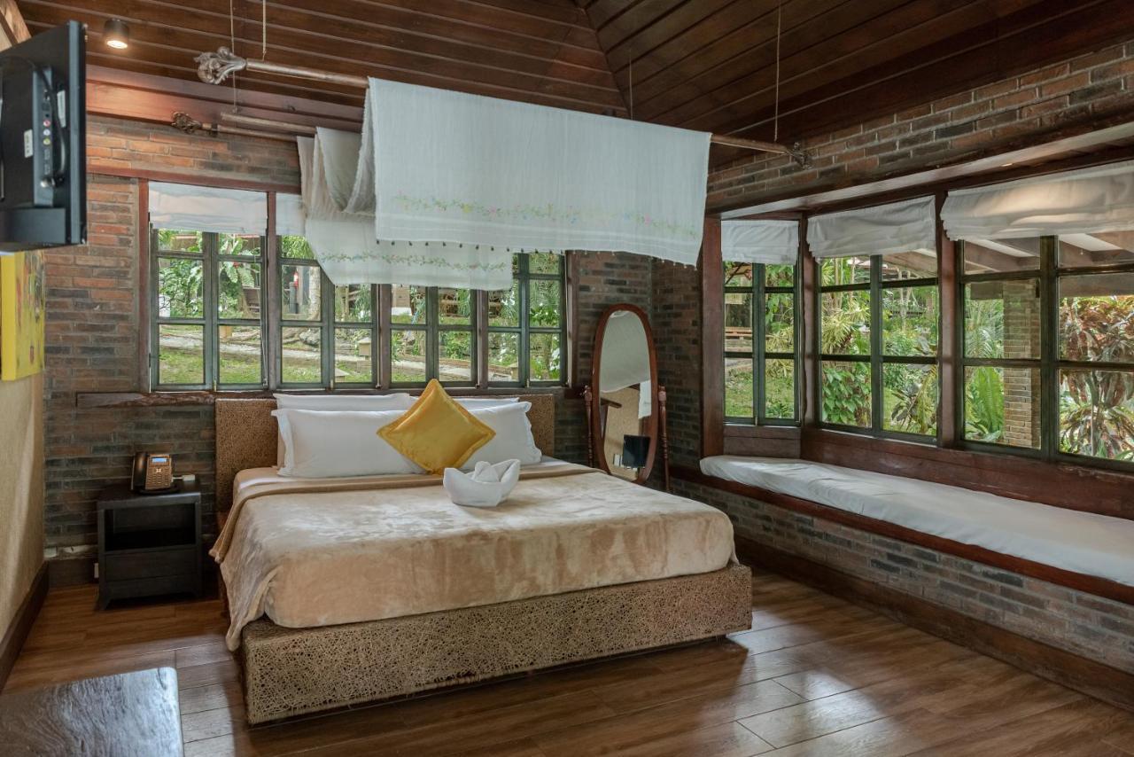 Suite with Sea View