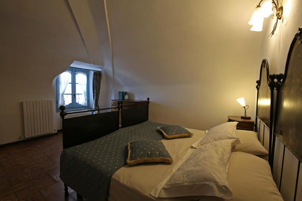 Two-Bedroom Apartment with Terrace - Split Level