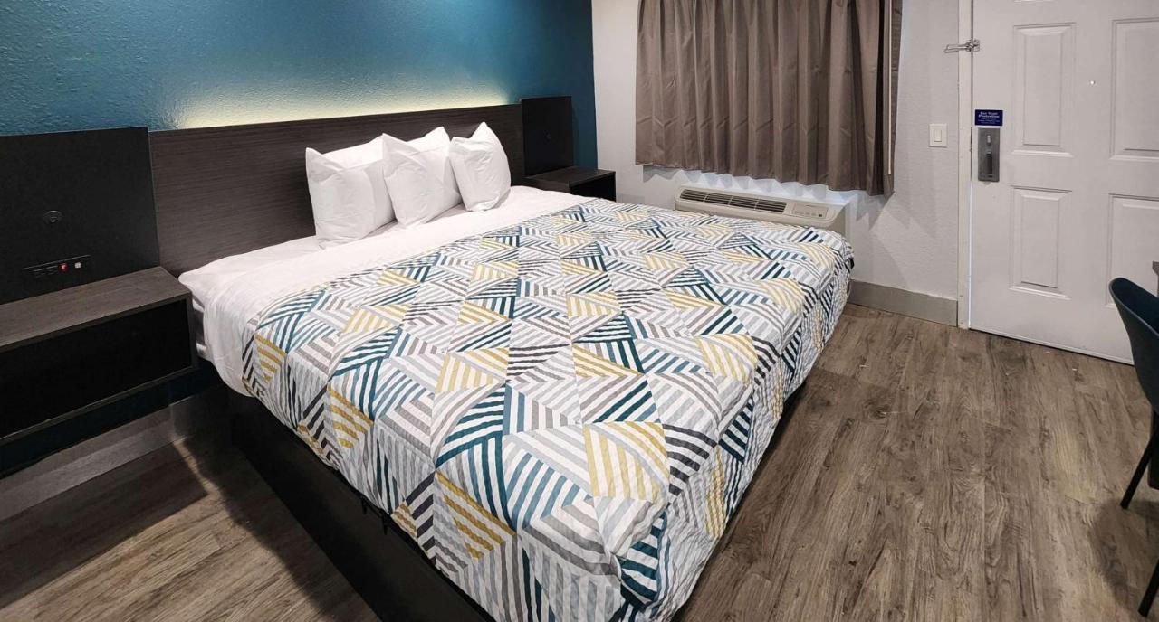 Quarto Deluxe com Cama King-size - Não Fumantes