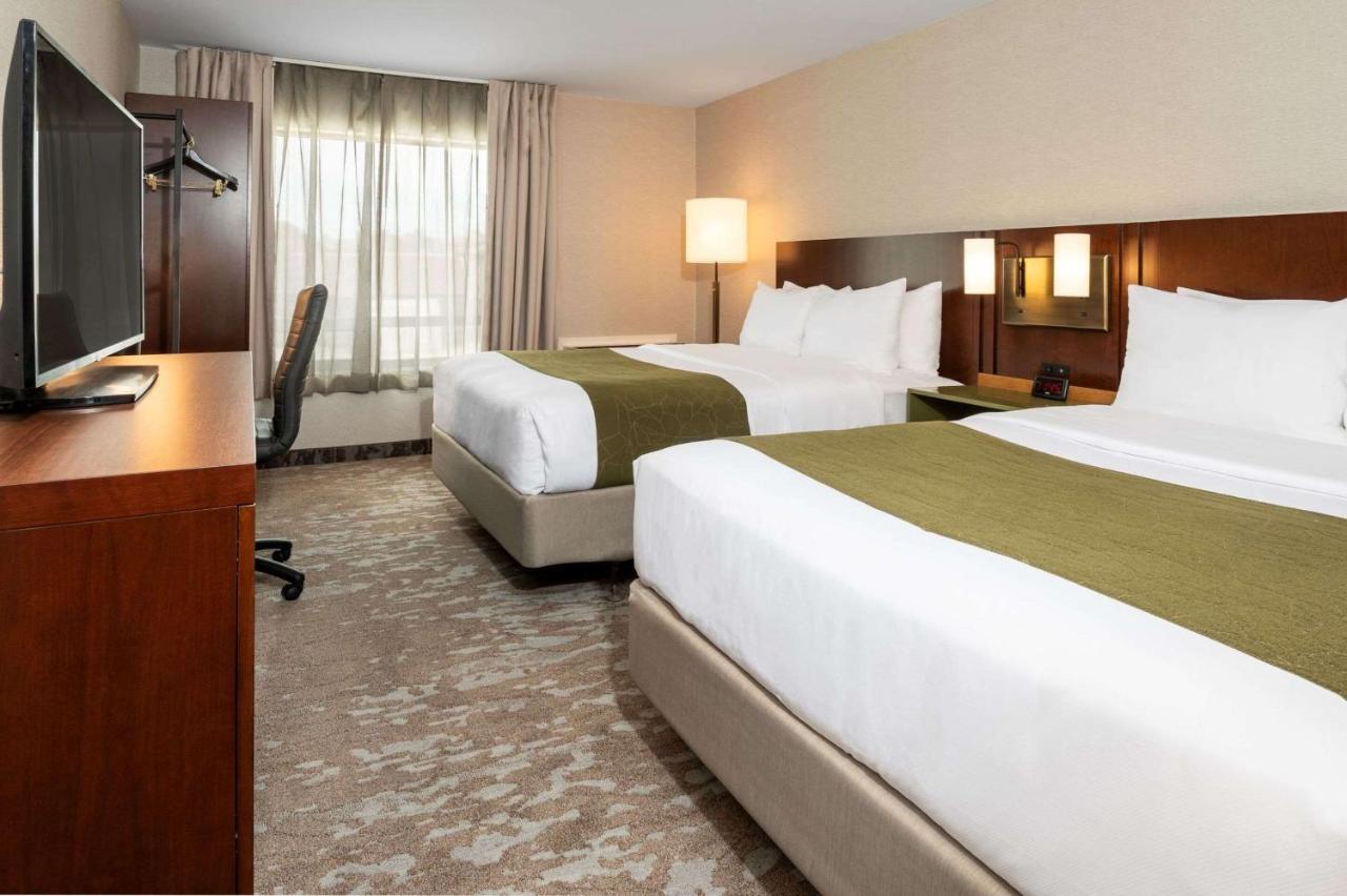 Room with Two Queen Beds - Non Smoking-Top Floor-No Elevator-No Pets Allowed