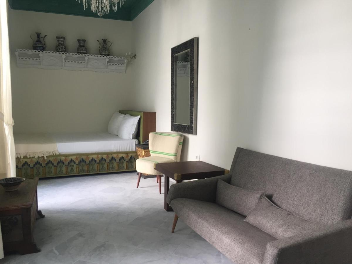 Deluxe Double Room,1597620329:JPEG
